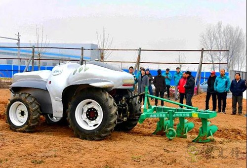 上海崇明打造國內(nèi)首個“5G+智慧農(nóng)機”創(chuàng)新示范場景