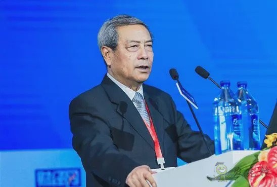 陳錫文:發展現代農業,意味著要消滅小農戶嗎?