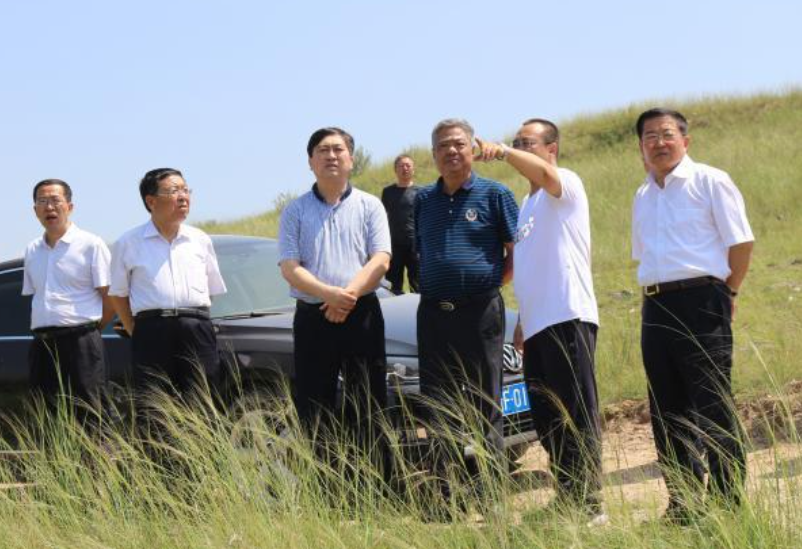 張海元:把小雜糧做成大產(chǎn)業(yè) 張海元:把小雜糧做成大產(chǎn)業(yè)